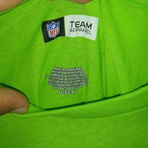 Green  Seahawks t-shirt